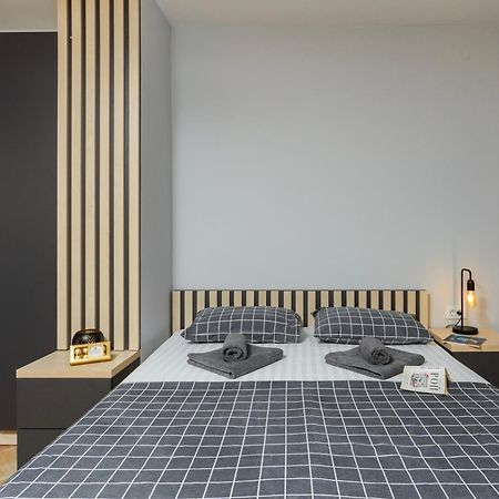 Adzic Apartments บุดวา ภายนอก รูปภาพ