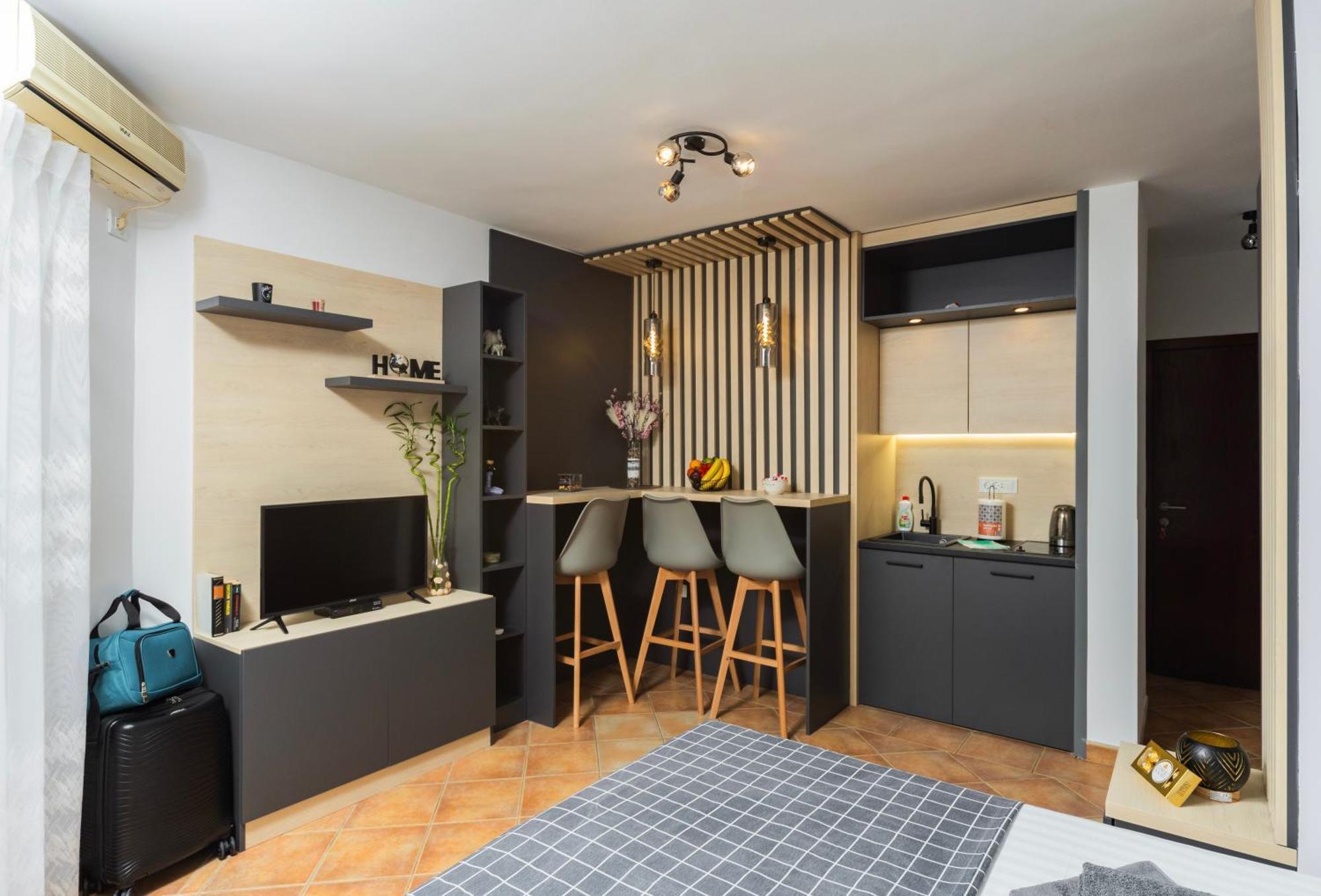 Adzic Apartments บุดวา ภายนอก รูปภาพ