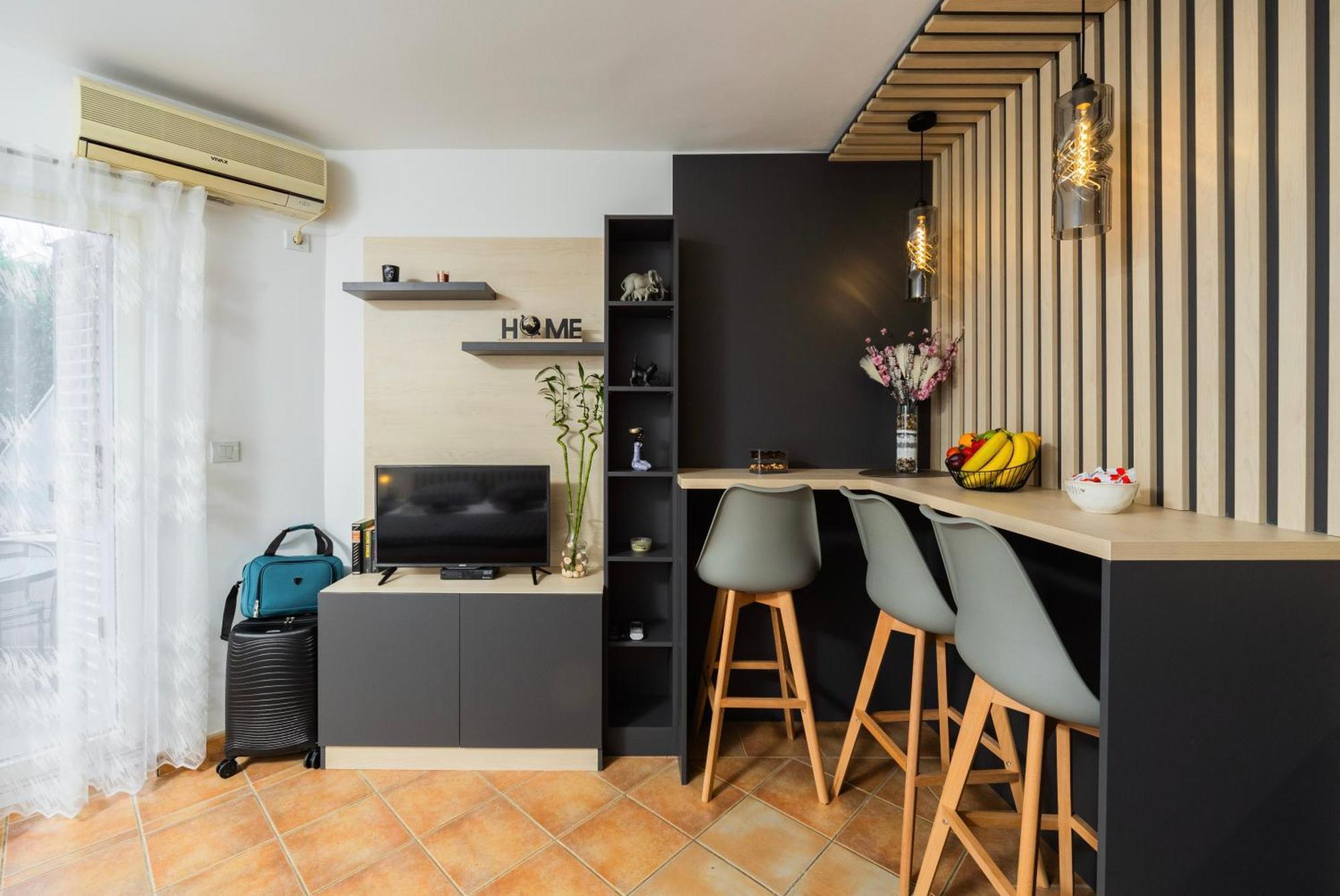 Adzic Apartments บุดวา ภายนอก รูปภาพ