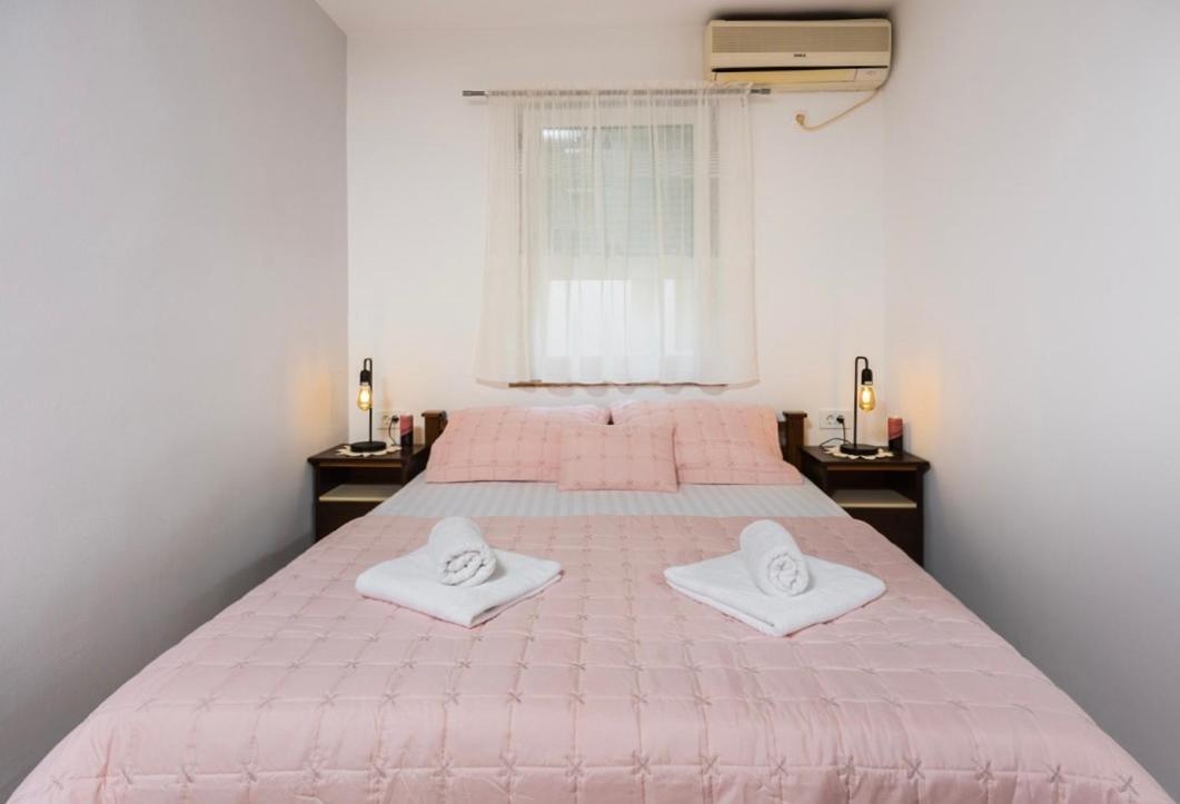 Adzic Apartments บุดวา ภายนอก รูปภาพ